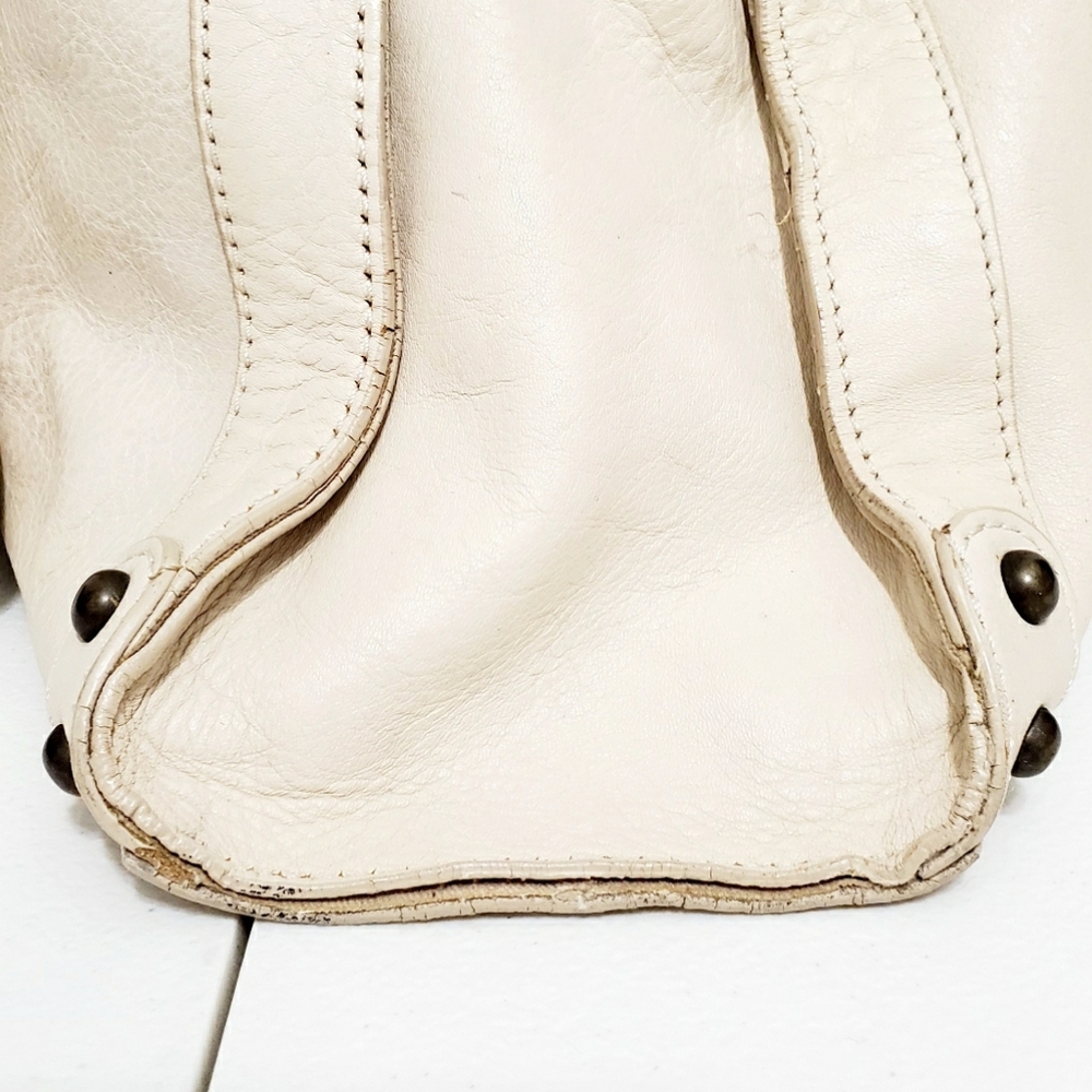 TARNISH Handbag - Picture 6 of 8